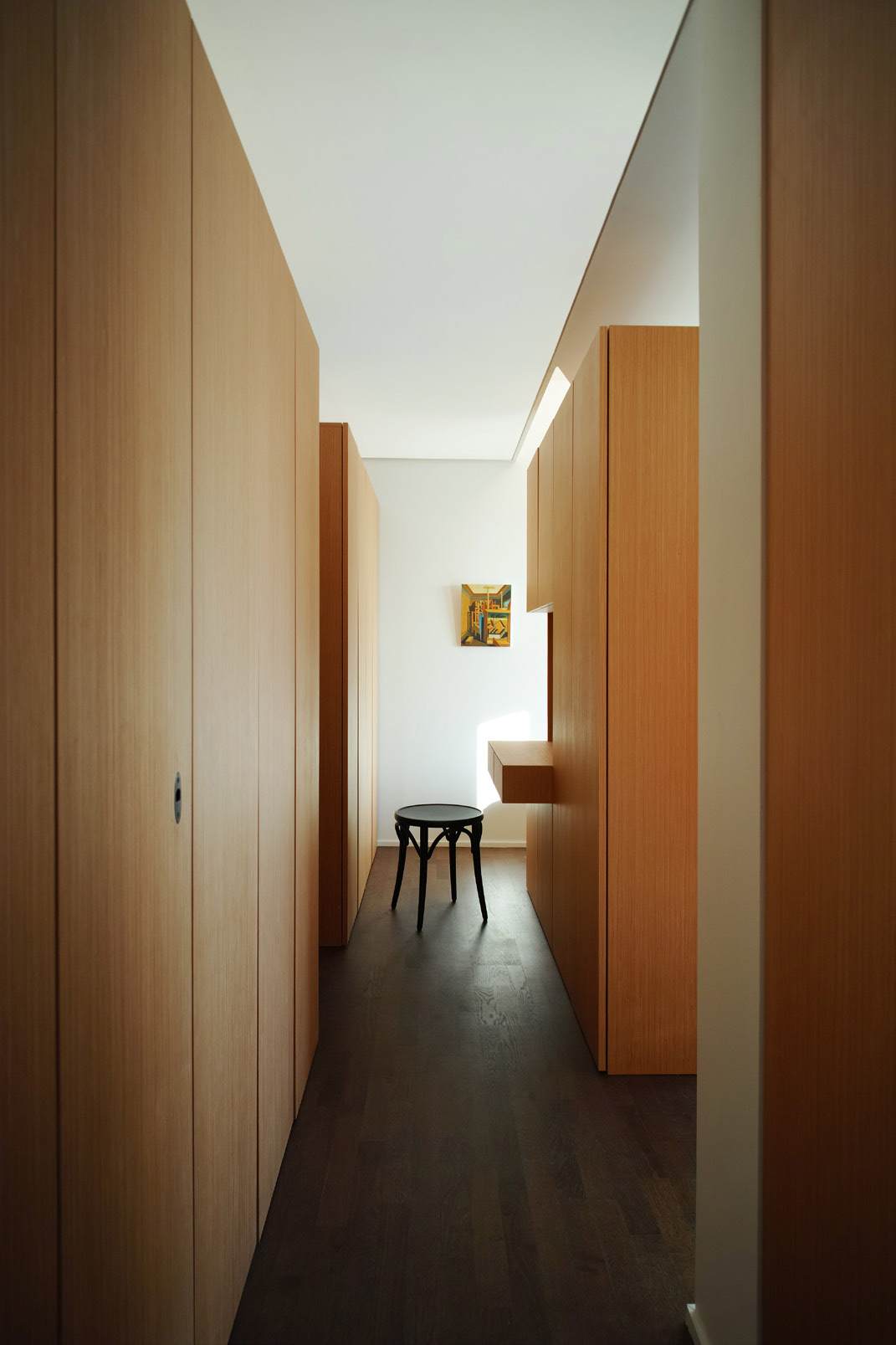 House S vertical interior